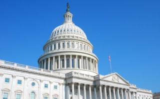 美国众议院共和党放弃TSA拨款协议 与参议院形成新一轮对峙