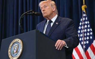 特朗普对美伊协议前景存疑 称德黑兰允许10艘油轮过霍尔木兹海峡