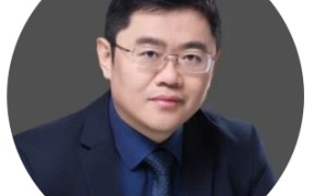 华商均衡成长混合A近一年涨超190% 华商基金张明昕：锚定价值把握趋势