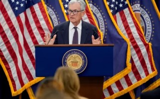 尾盘：通胀压力增大，联储按兵不动，道指下跌500点