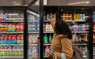 与伊朗开战前，美国经济本就已处于脆弱状态