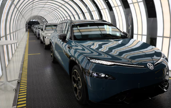 大众与小鹏合作首款车型量产 瞄准中国市场反攻  第1张