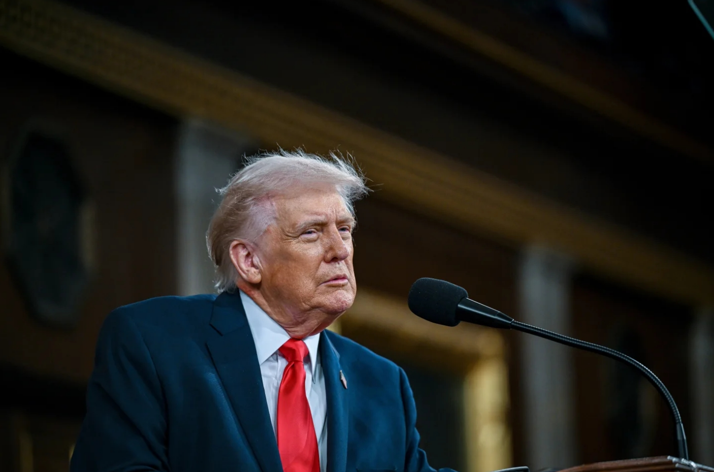 特朗普声称伊朗已被“彻底击败”  第1张