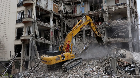 鲁比尼：特朗普或将升级伊朗战争，恐引发“1970年代式滞胀”  第2张