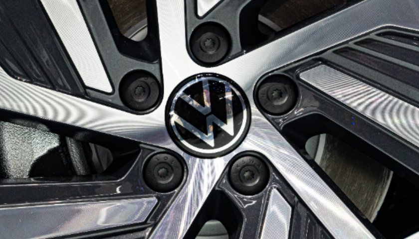 业绩亏损、高管更迭，全新好困境难解  第1张