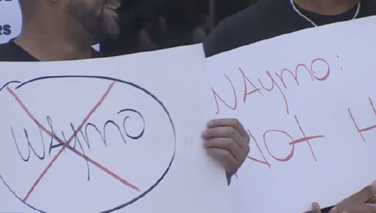 不足48小时！ 纽约街头将上演“车机大战”，司机抗议：抢饭碗？让它停摆！  |  北美前哨  第2张