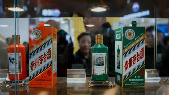 茅台逆势提价！成都经销商：线下终端价已站上1750元	，行业难掀涨价潮→  第2张