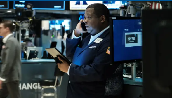 盘前：纳指期货涨1.07% 耐克跌11.7%  第1张