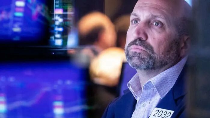 美股中概股普跌，特斯拉重挫5.4%，原油涨超11%  第1张