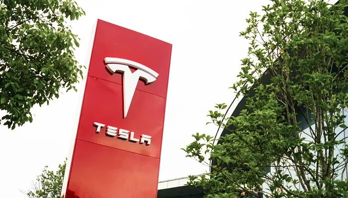 特斯拉股价大跌  第1张