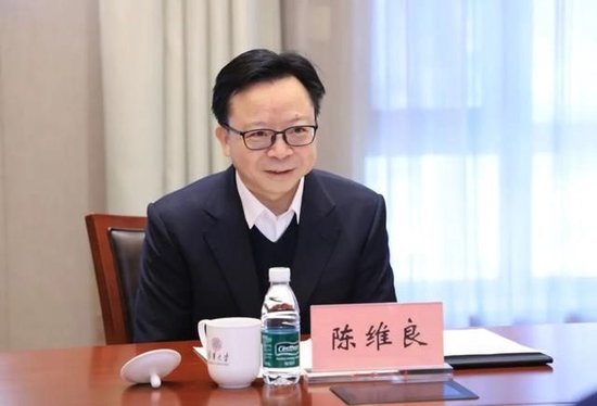 水木湛清华	，桃李映晨曦|沐曦股份向清华大学捐赠仪式举行  第2张