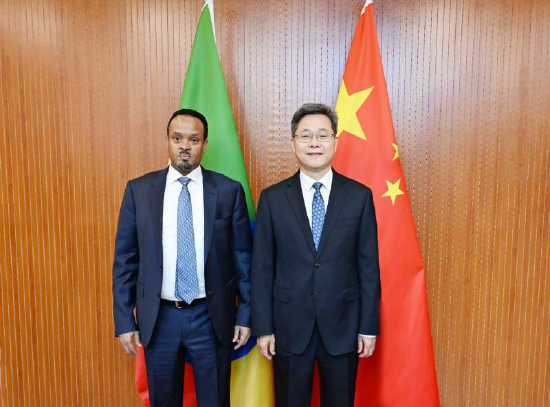 财政部部长蓝佛安会见埃塞俄比亚财政部部长希德  第1张